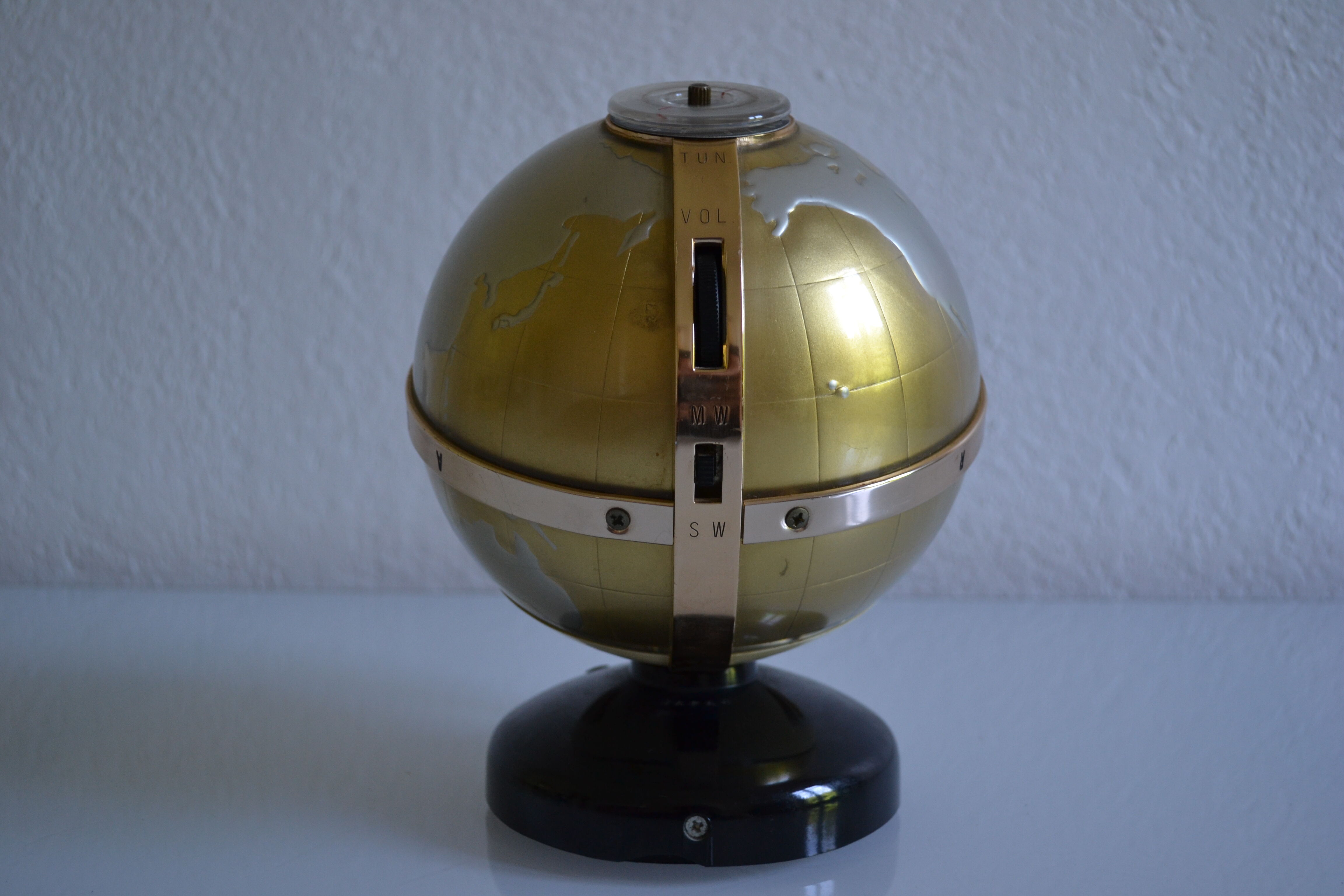 Radio vintage globe terrestre 60's