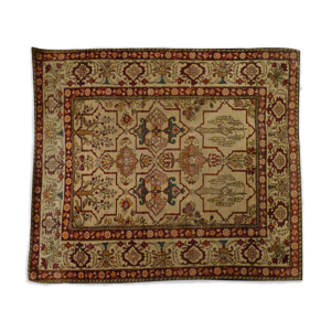Tapis persan fait main