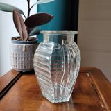 Hexagonal ribbed bulb vase