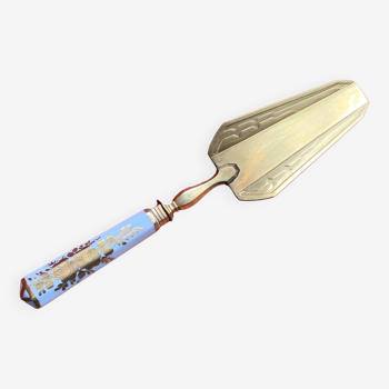 Porcelain and brass pie shovel