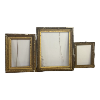 Set of 3 period frames in wood and gilded stucco