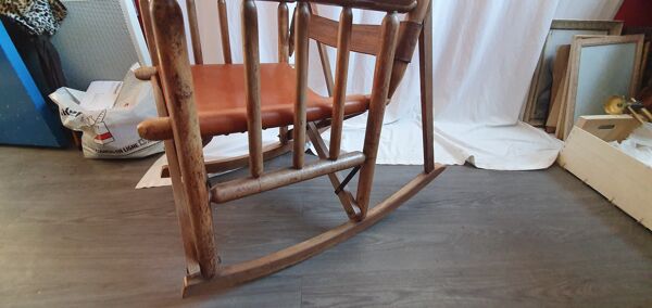 fauteuil à bascule cuir de 1950