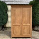 XXL Parisian wardrobe in solid light oak