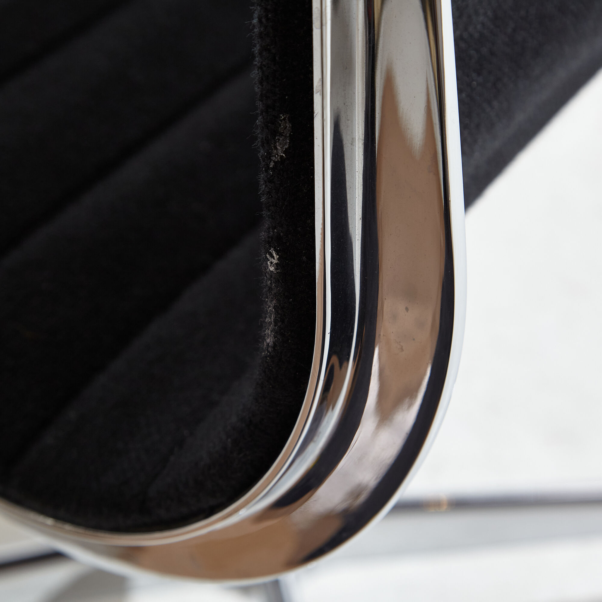 EA105 office chair by Charles & Ray Eames for Vitra