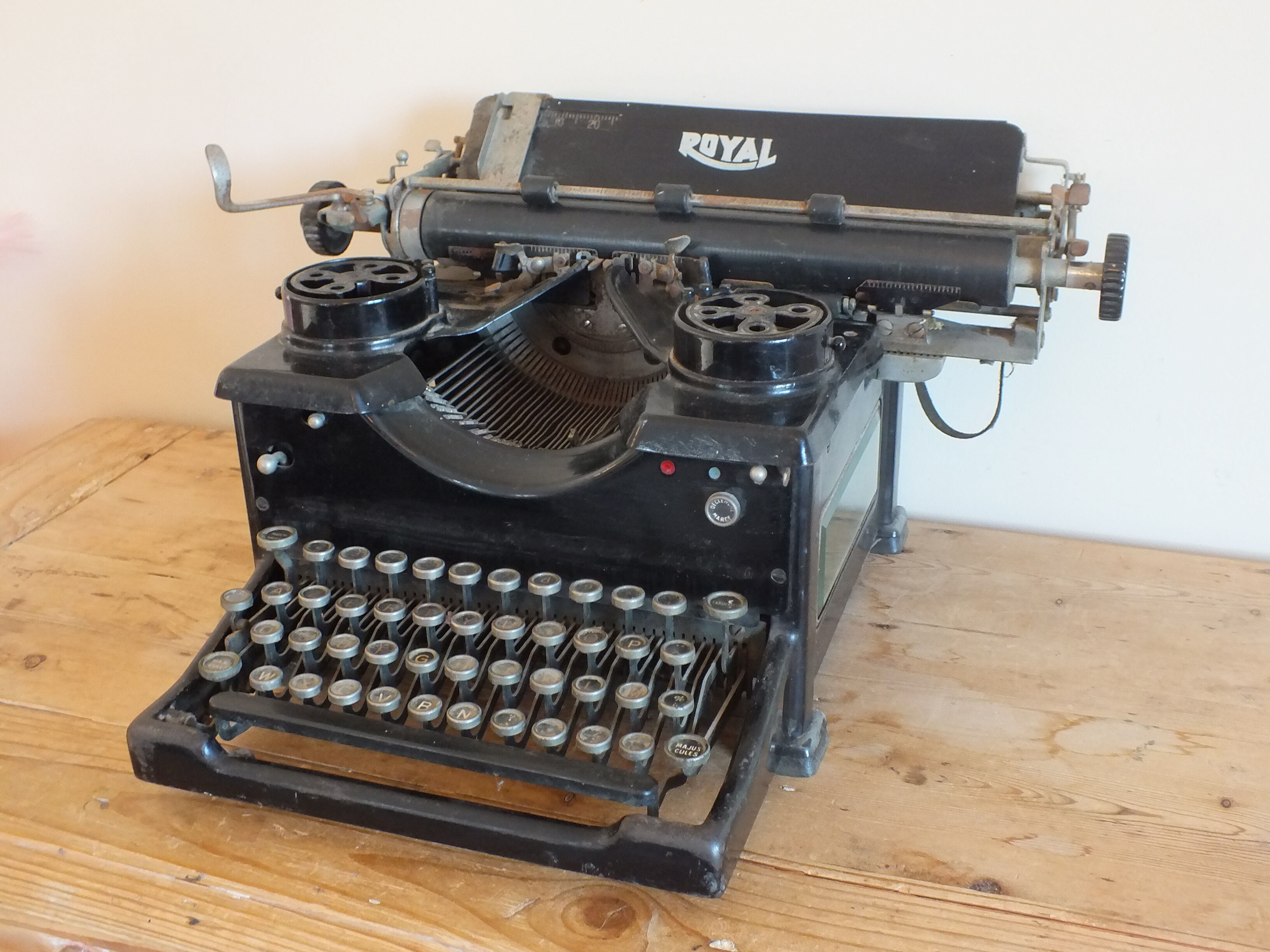 Old Royal USA typewriter circa 1925