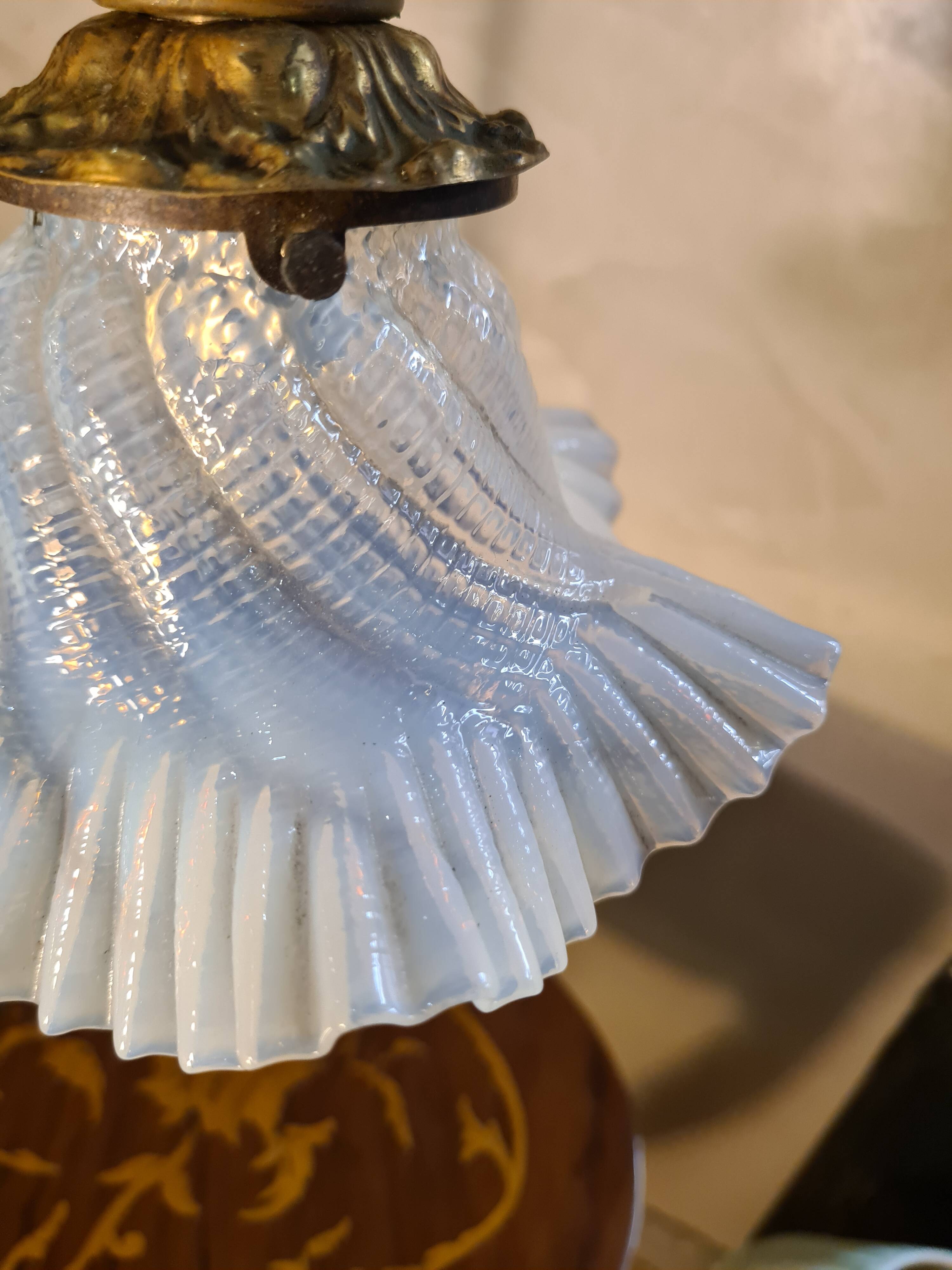 antique Art Nouveau lamp from 1890 to 1910 with blue opalescent lace glass