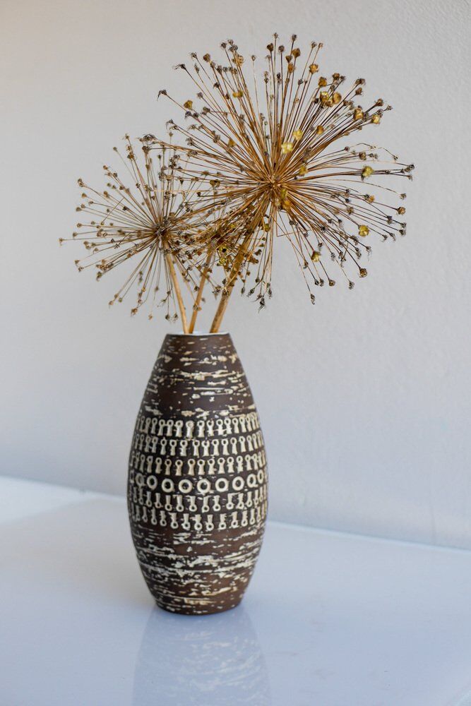 Brutalist Scandinavian modernist ceramic vase by Mari Simmulson for Upsala Ekeby, Sweden, 1970s.