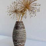 Brutalist Scandinavian modernist ceramic vase by Mari Simmulson for Upsala Ekeby, Sweden, 1970s.