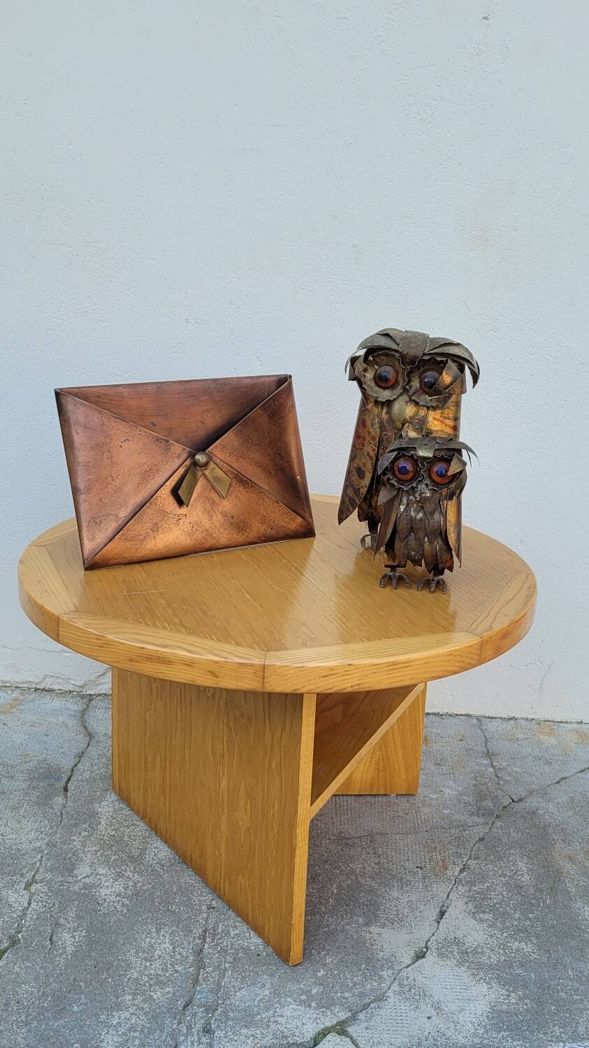 Vintage round coffee table design Maison Regain style 1970s