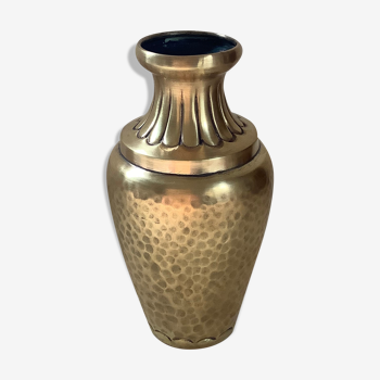 Vase en laiton