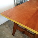 MRU table by René Gabriel