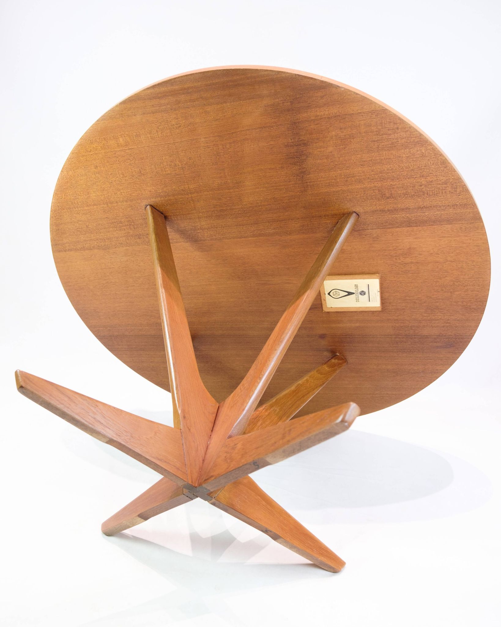 Coffee table – Round – Teak – Holger Georg Jensen – Kubus – 1960s