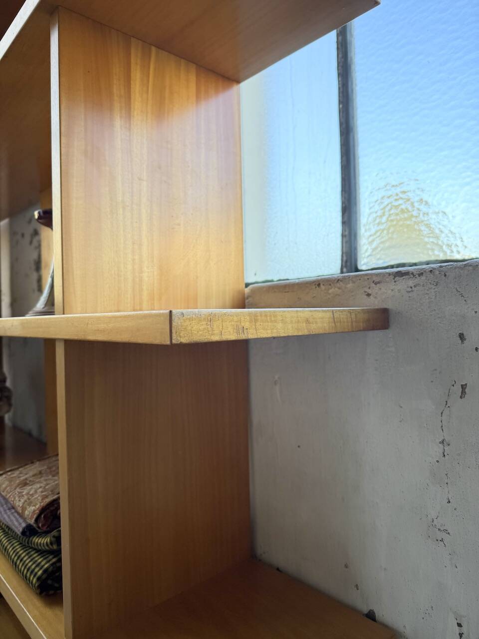 1970s elm shelf regain