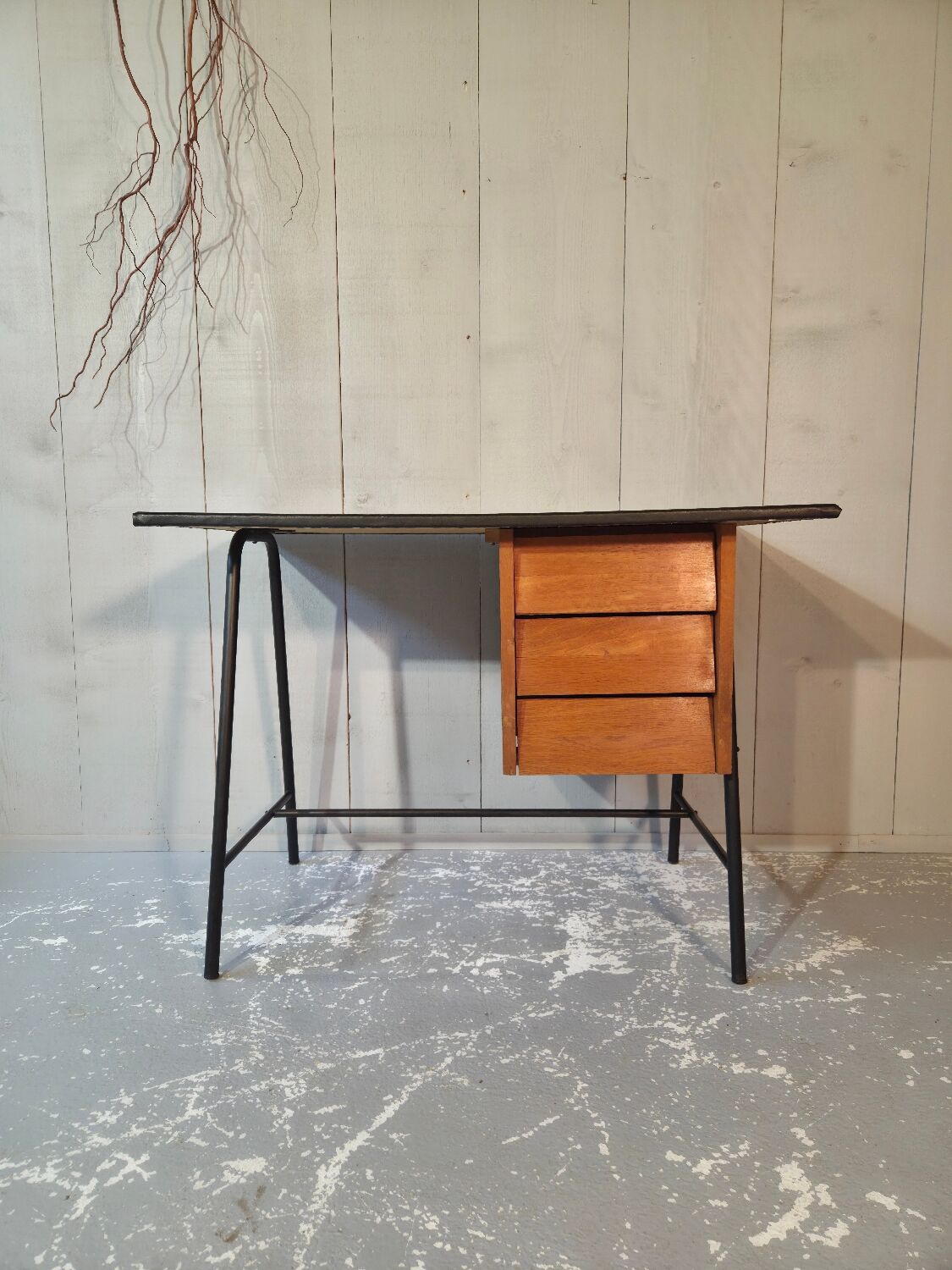 Modernist desk