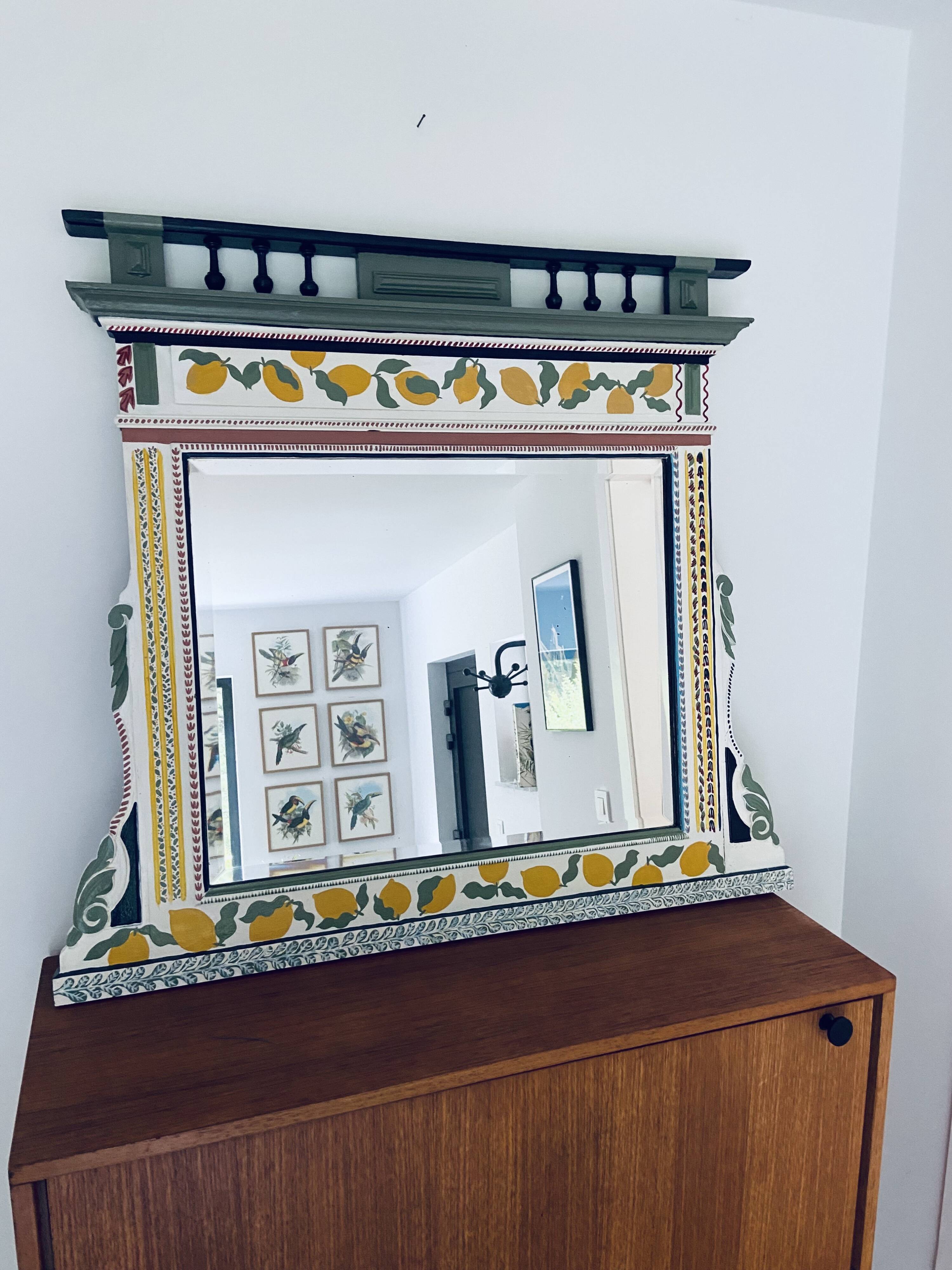 Decorative mirror