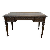 Breton desk in chestnut wood from the early 20th century.