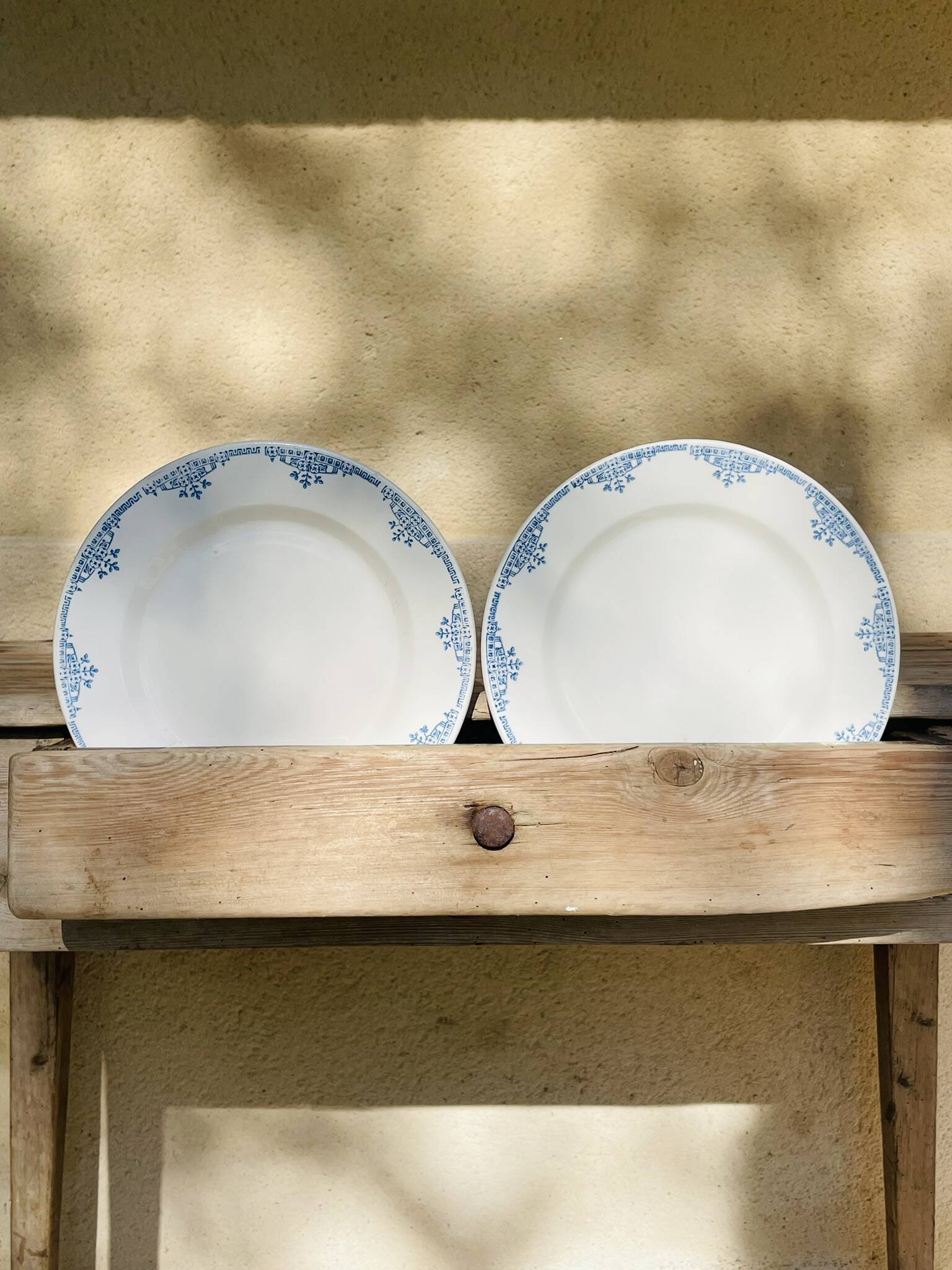 Set of 2 flat plates Faïencerie Des Rochers