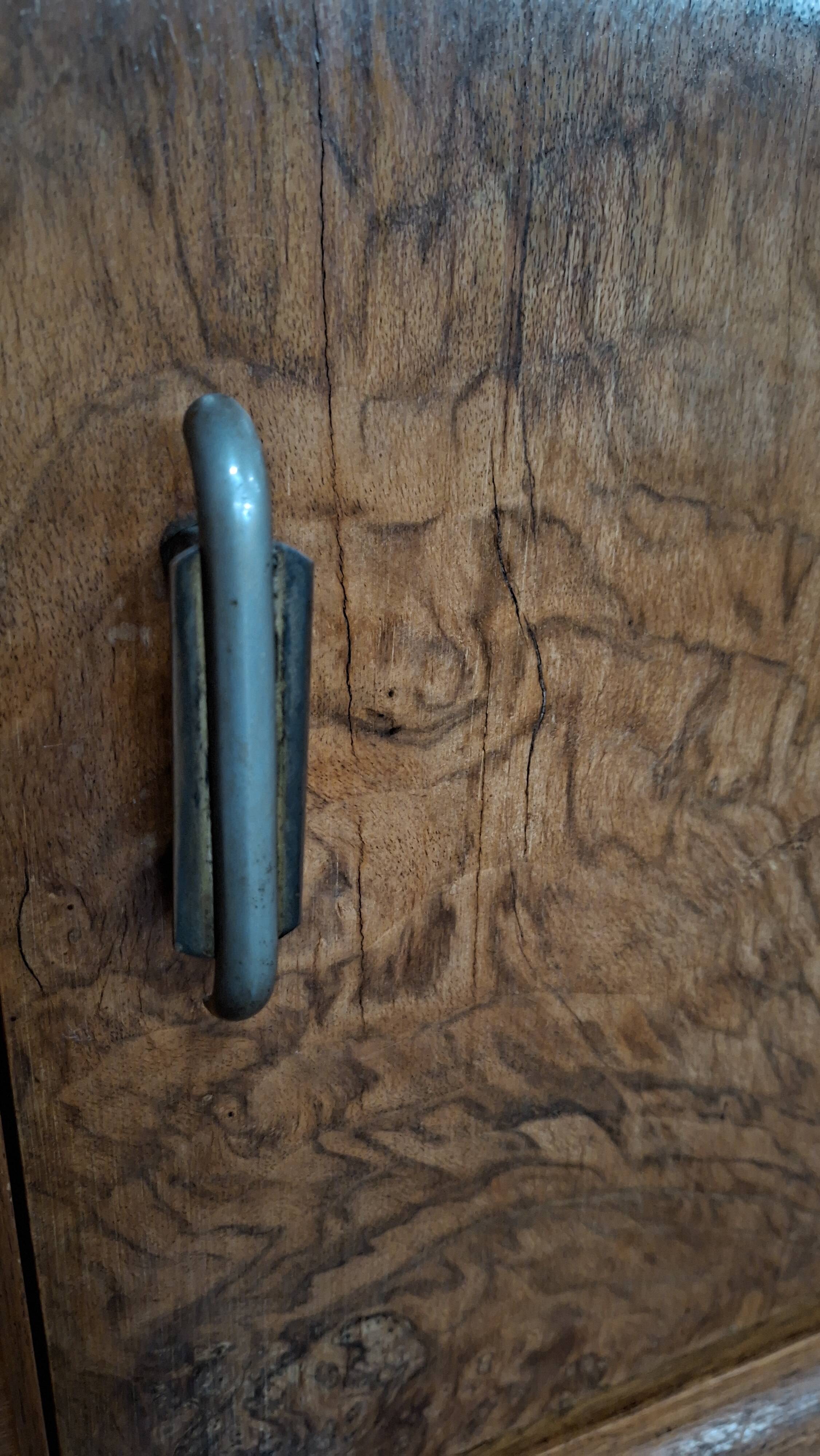 Art Deco bar cabinet / cocktail cabinet / vintage sideboard