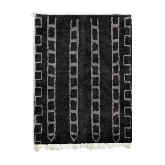 Modern Moroccan carpet black