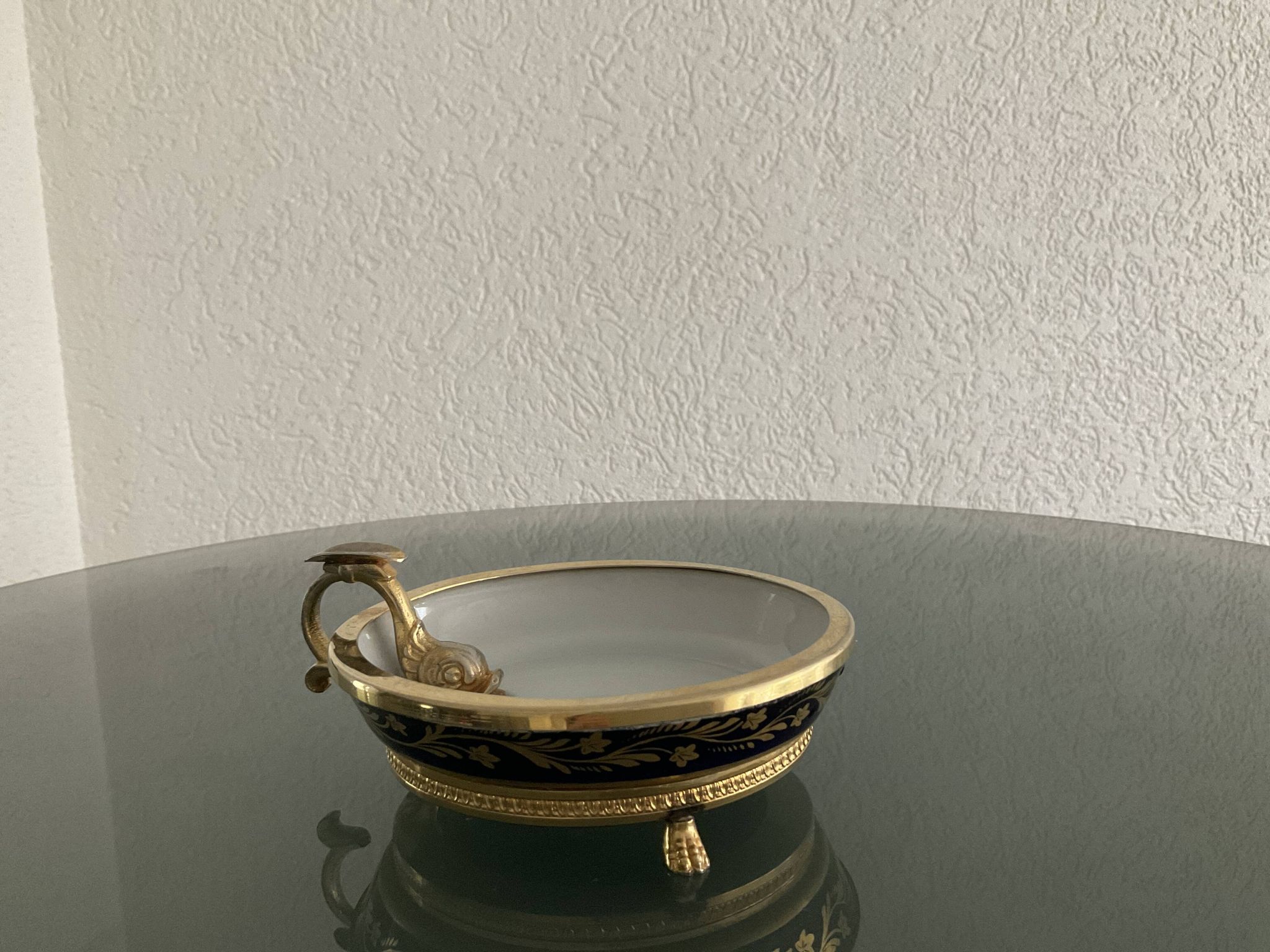 Cendrier en porcelaine de Limoges