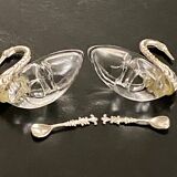 2 swan-shaped salt pots in metal and glass