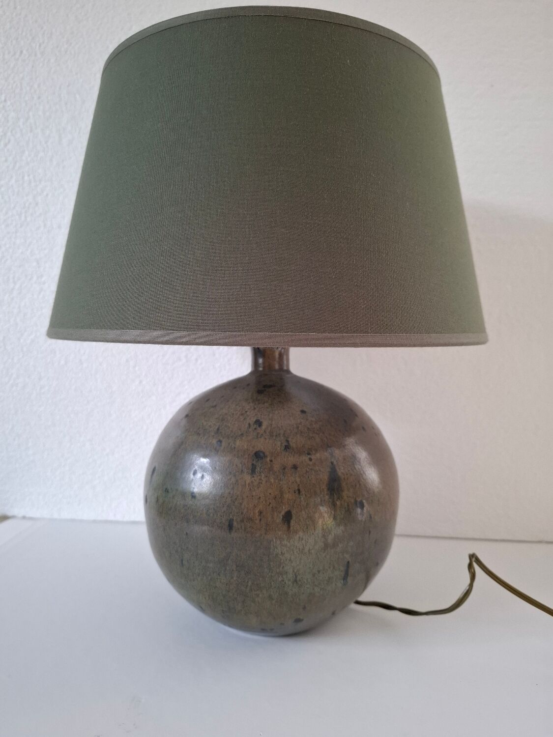 Vintage ceramic lamp base B.H'dry