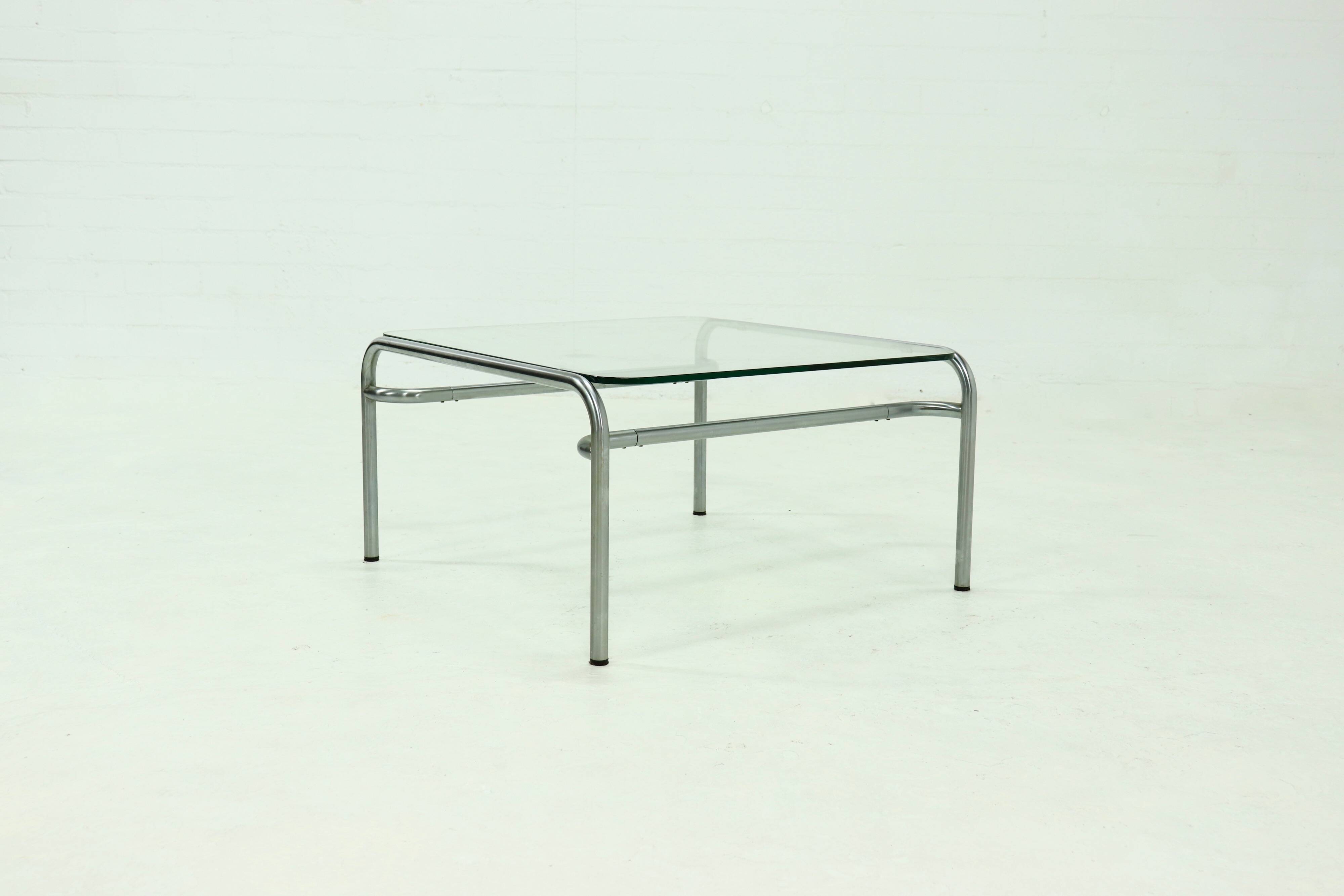 Walter Antonis T18 Tubular Coffee Table for ’t Spectrum 1970s