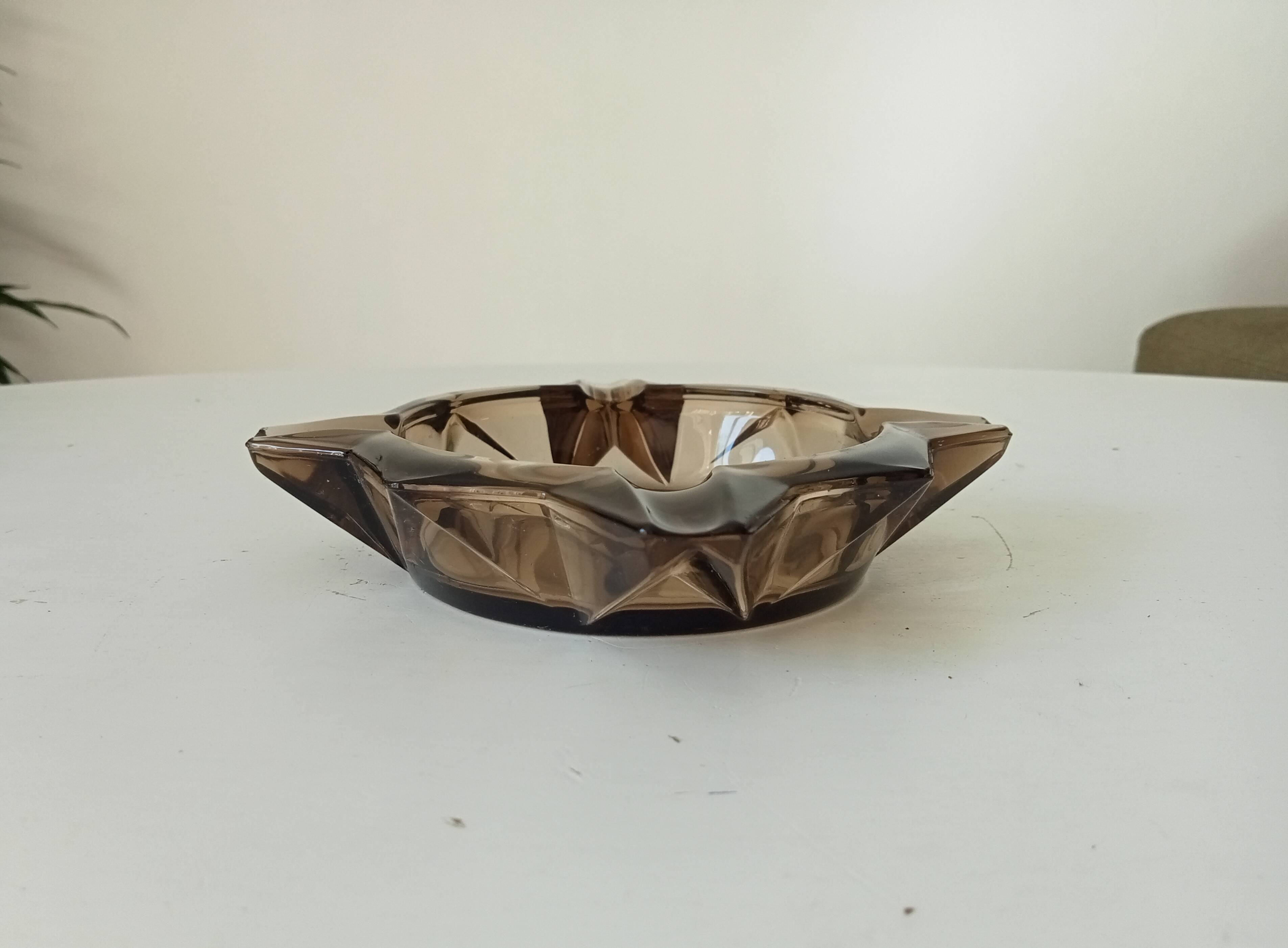 Cendrier Étoile par JG Durand Luminarc années 70