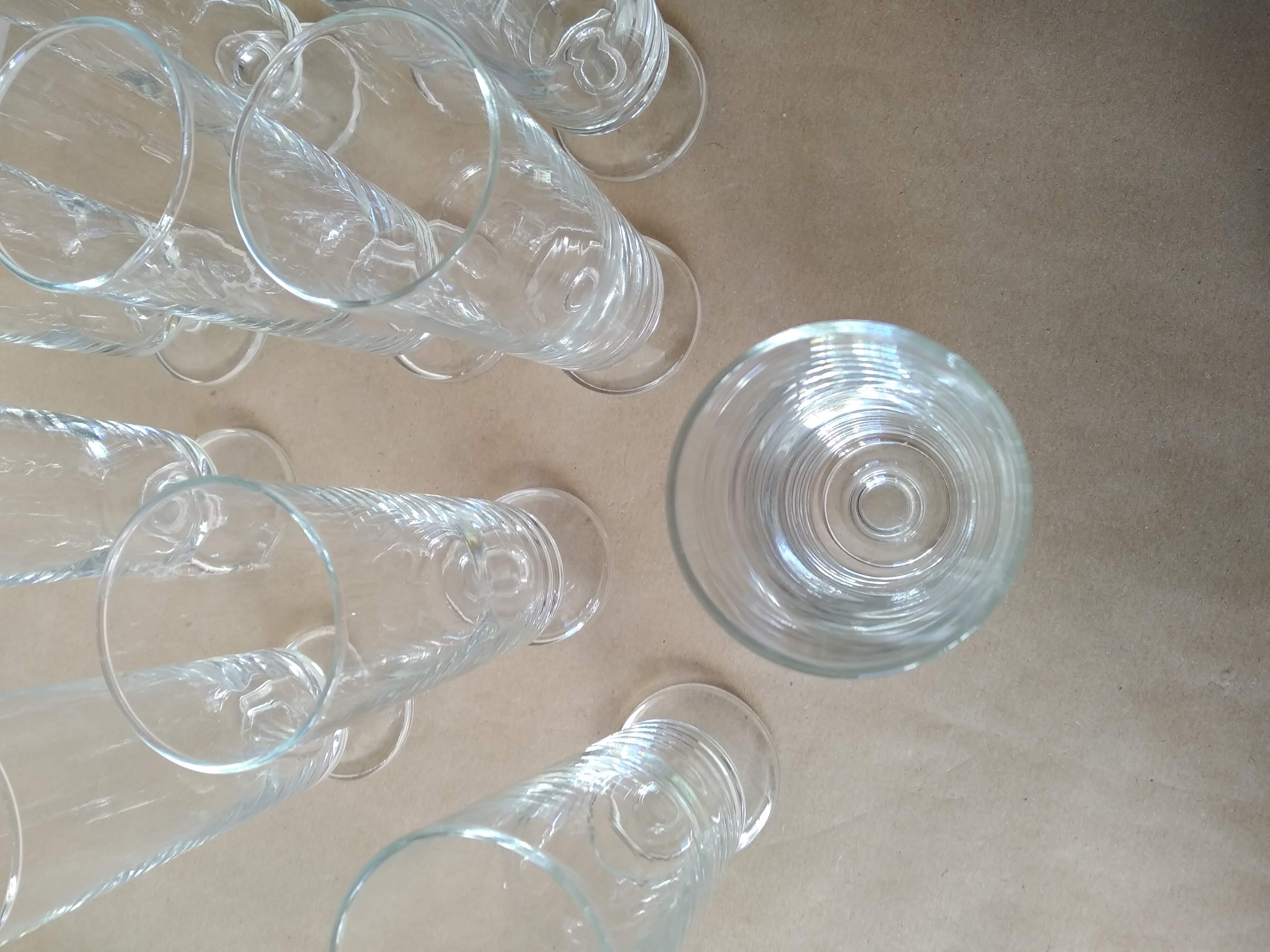 11 champagne flutes Luminarc model Cavalier Vintage