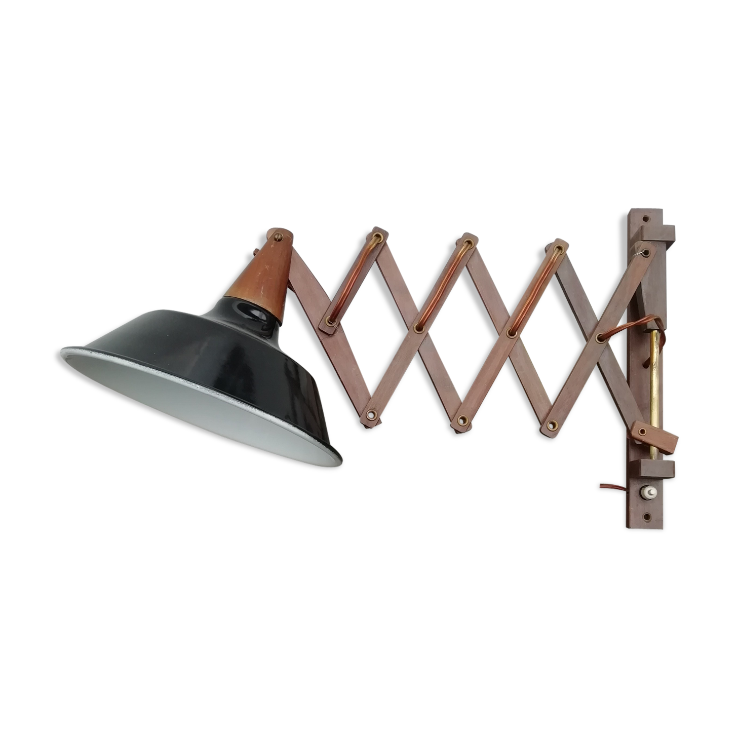 Wooden accordion sconce