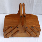 Blond wood sewing case