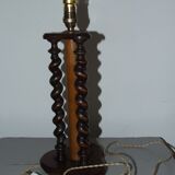 Pied de lampe en bois