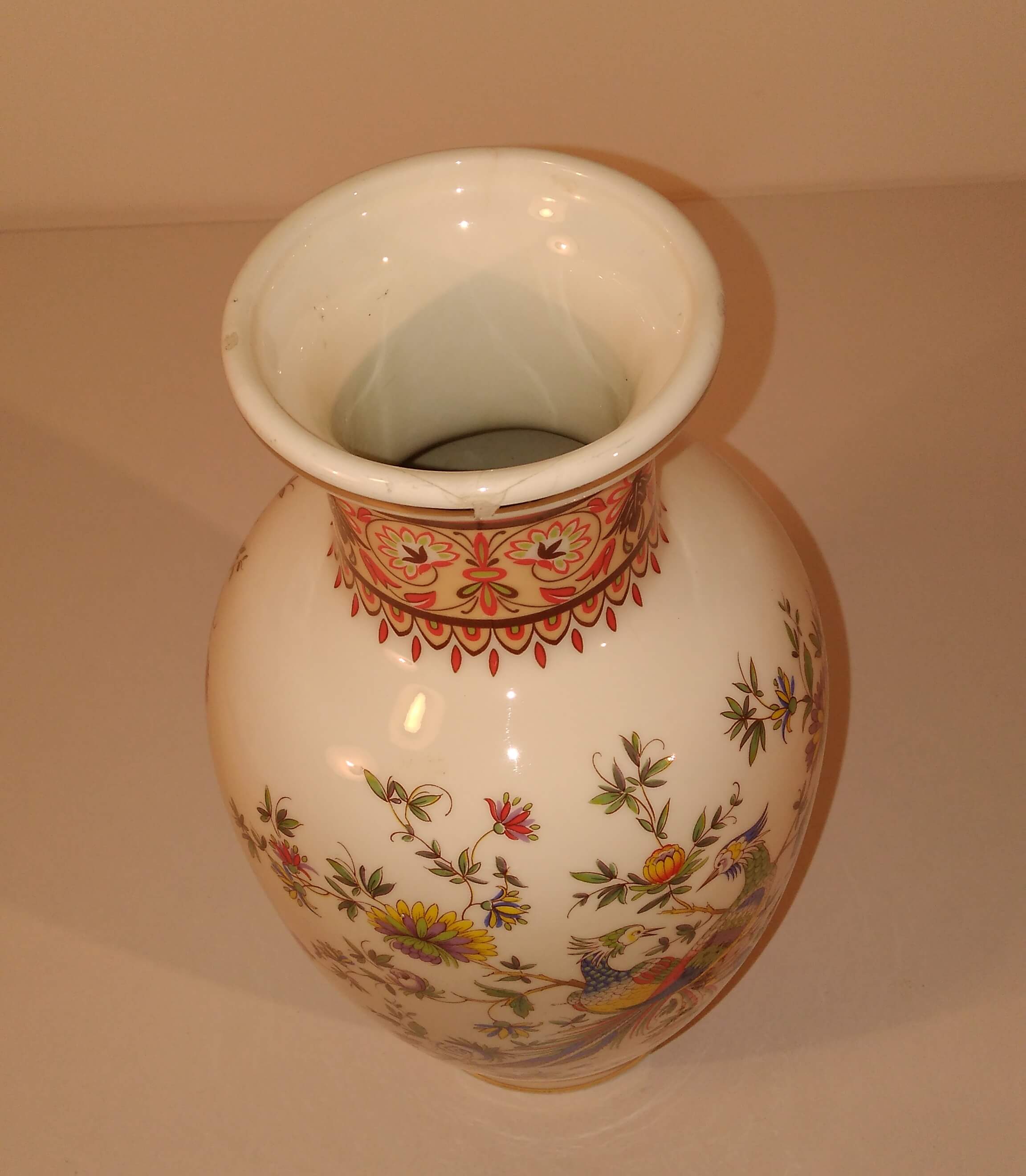 Vase Asian bird decorations