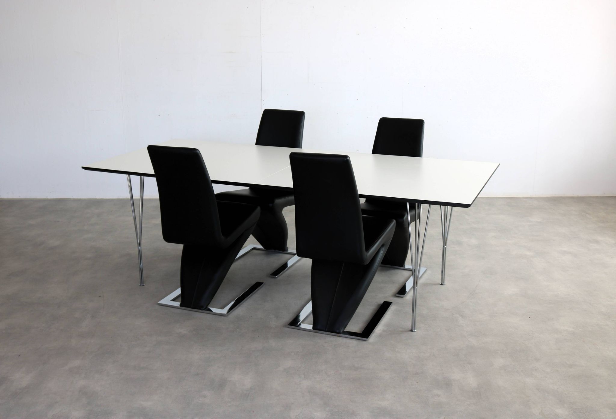 Table à manger, Suède années 90