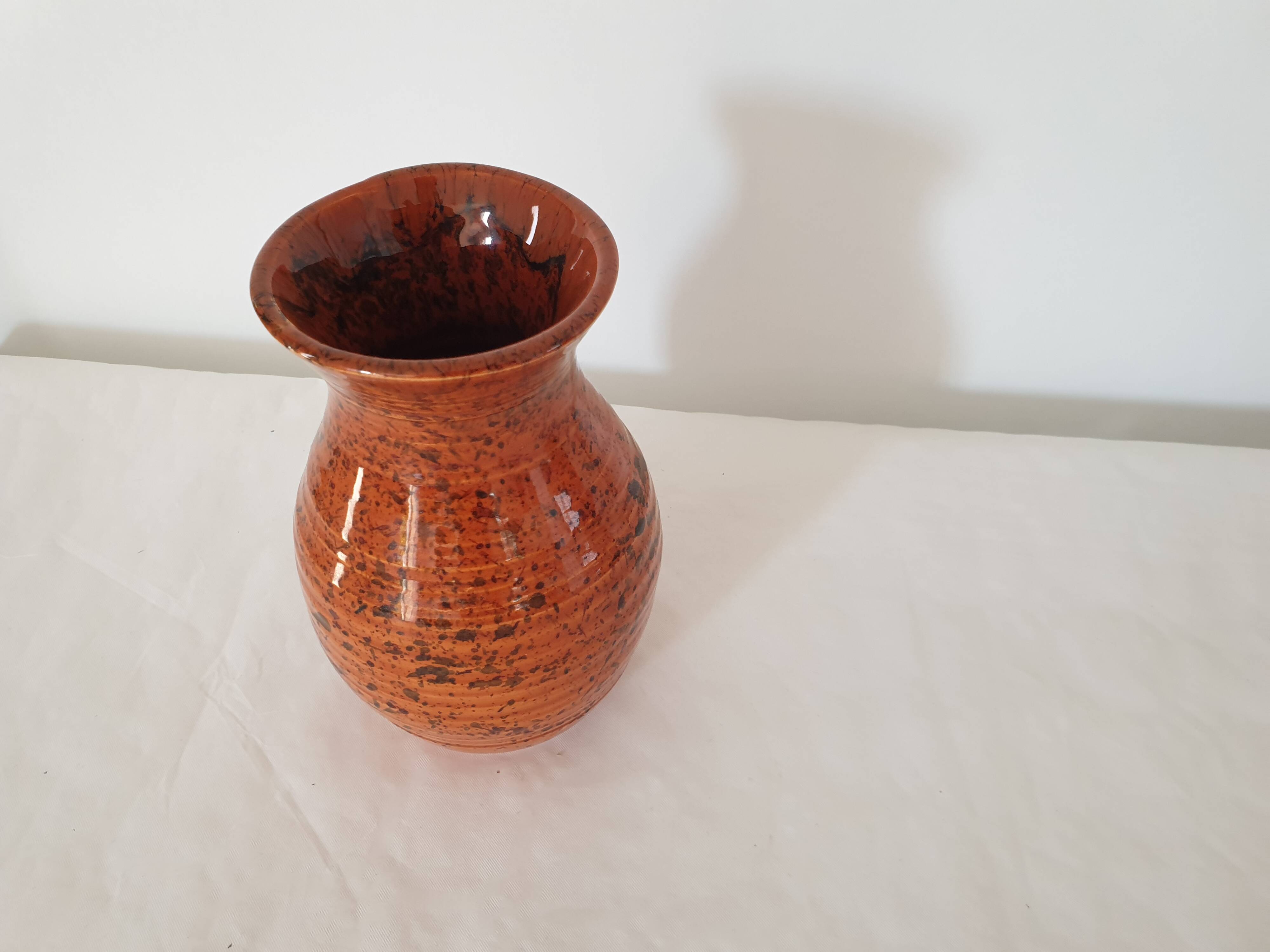 Ceramic vase signed Elisa Ponthet ? Elisa Pontet ? - Height 18.5cm