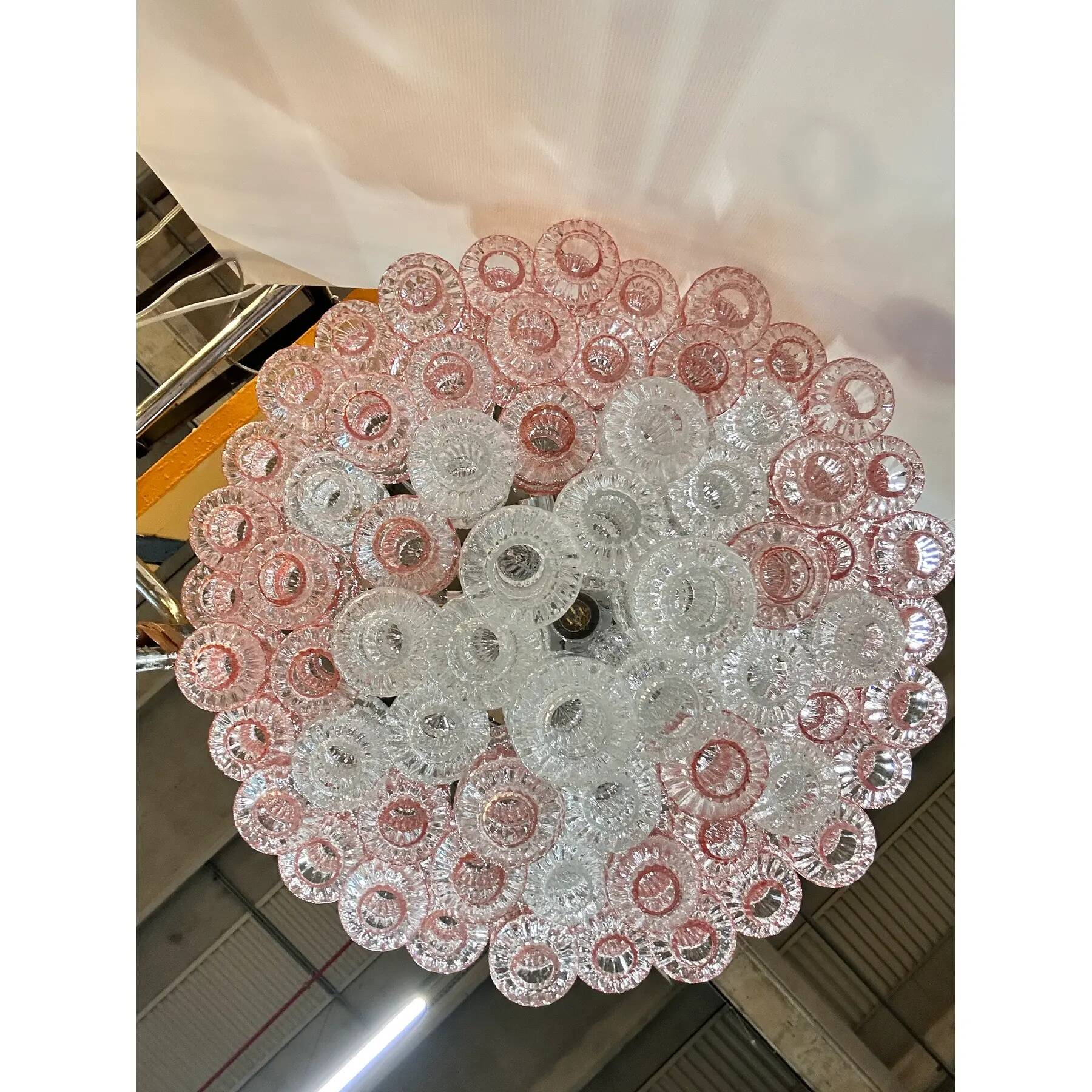 Romantic Venetian Pink "Rigadin Manubri" Murano Glass Chandelier in Venini