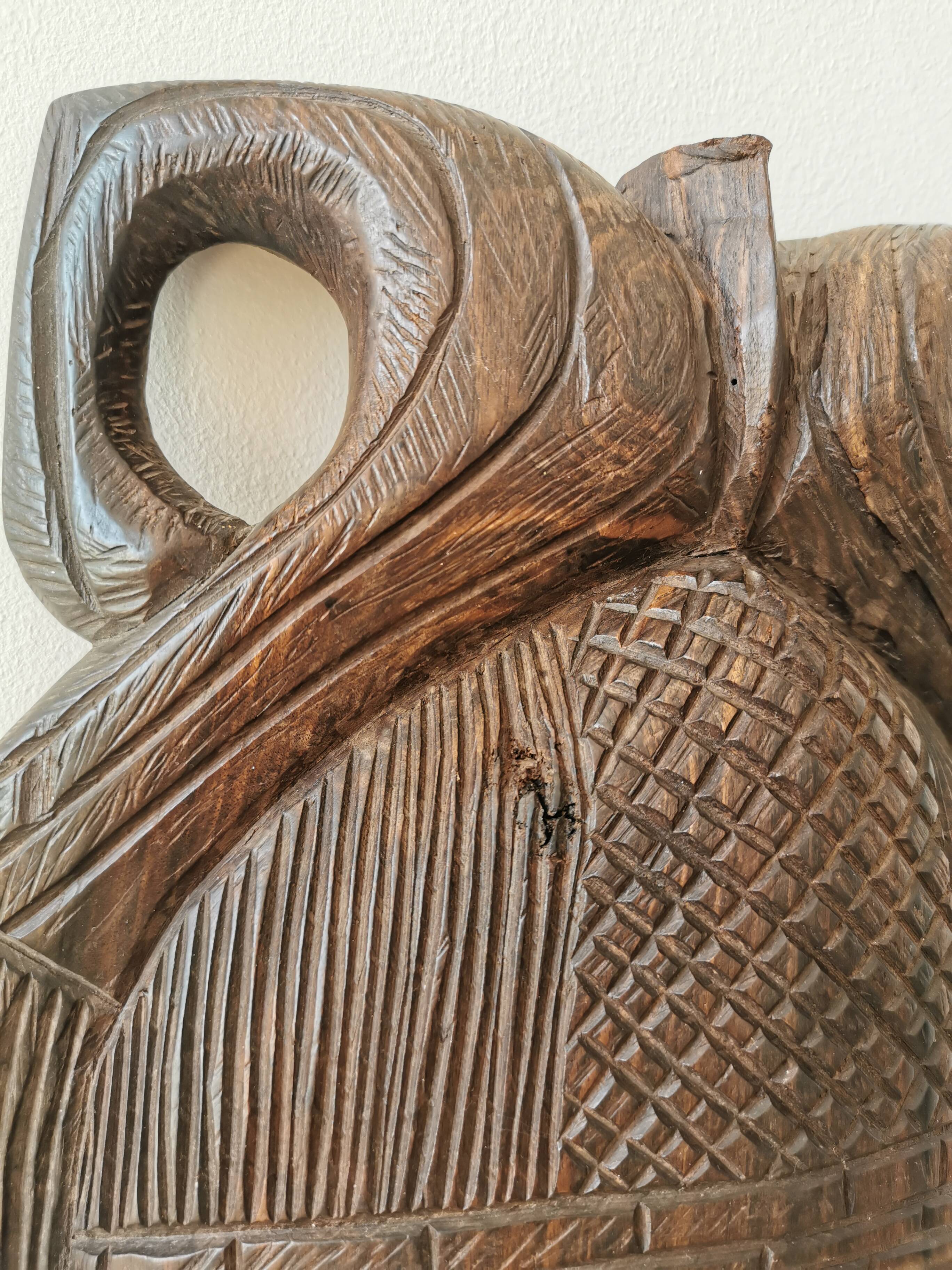 Masque en bois africain sculpté à la main vintage : décoration murale tribale