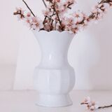 White vase Bareuther Waldsassen 50s