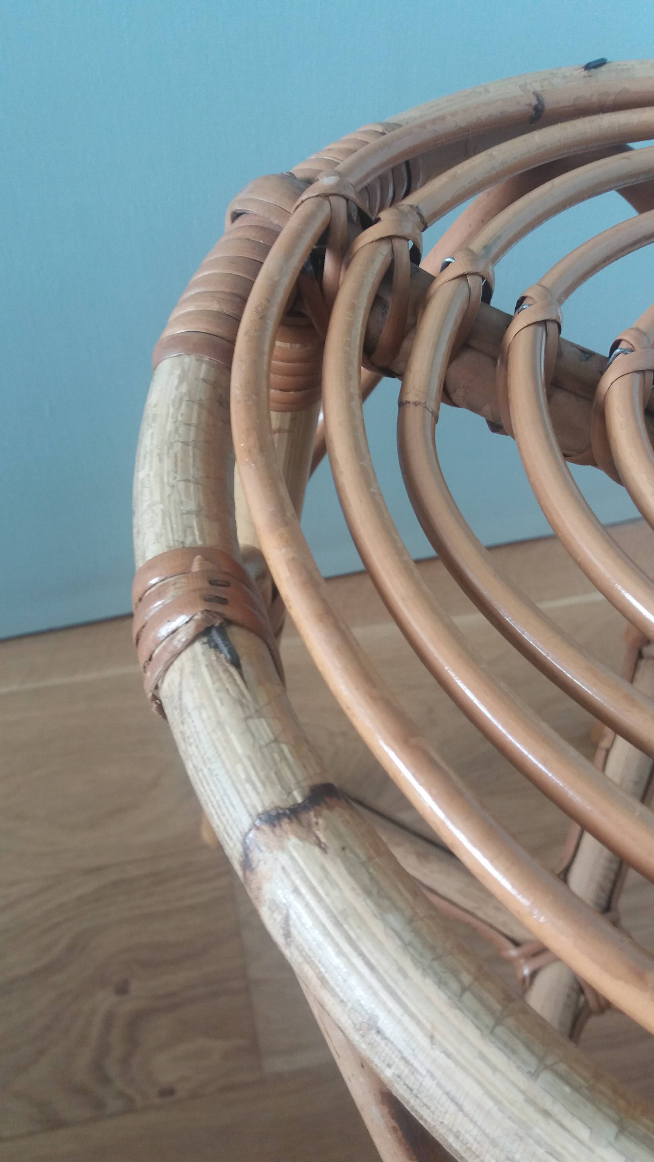 Wicker stool, spiral seat, bohemian style