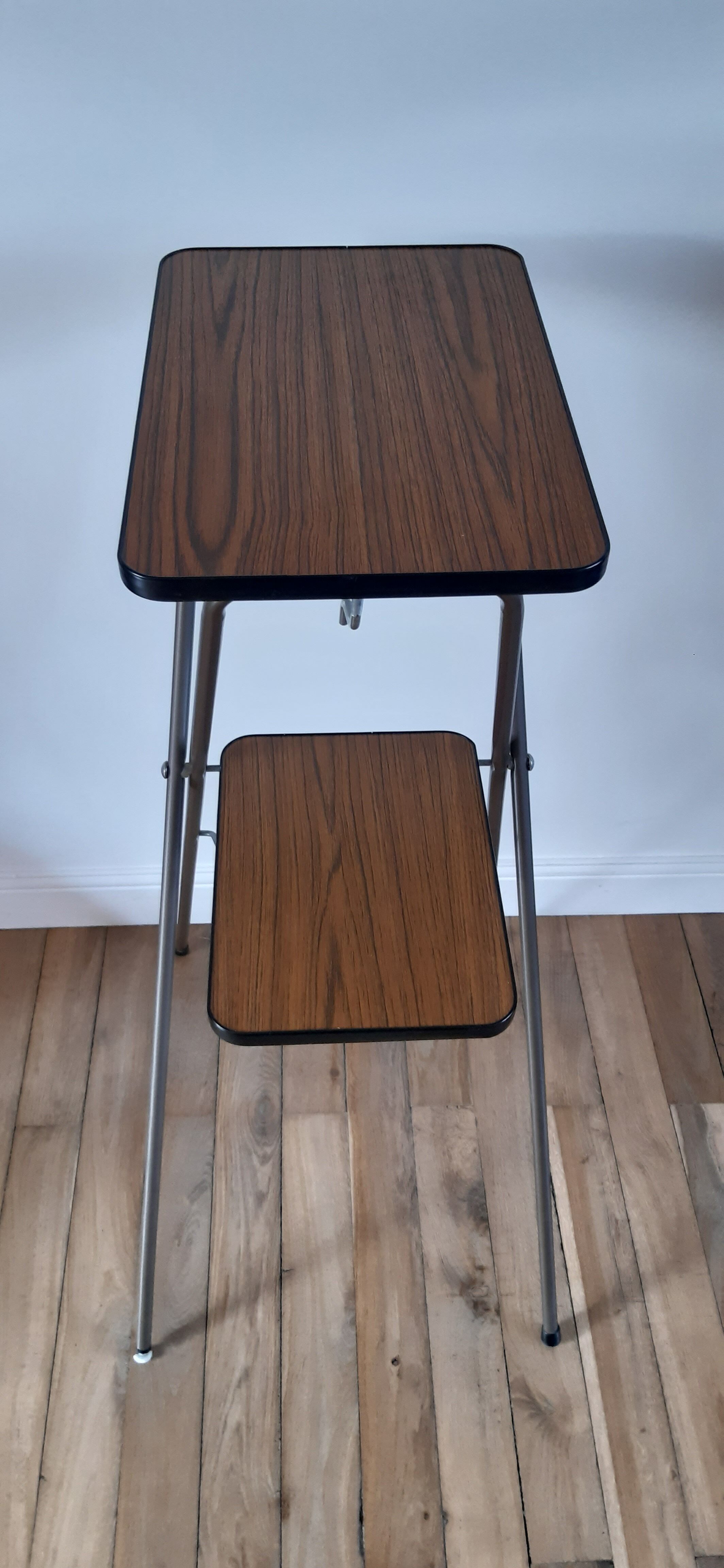 Formica side table 70s