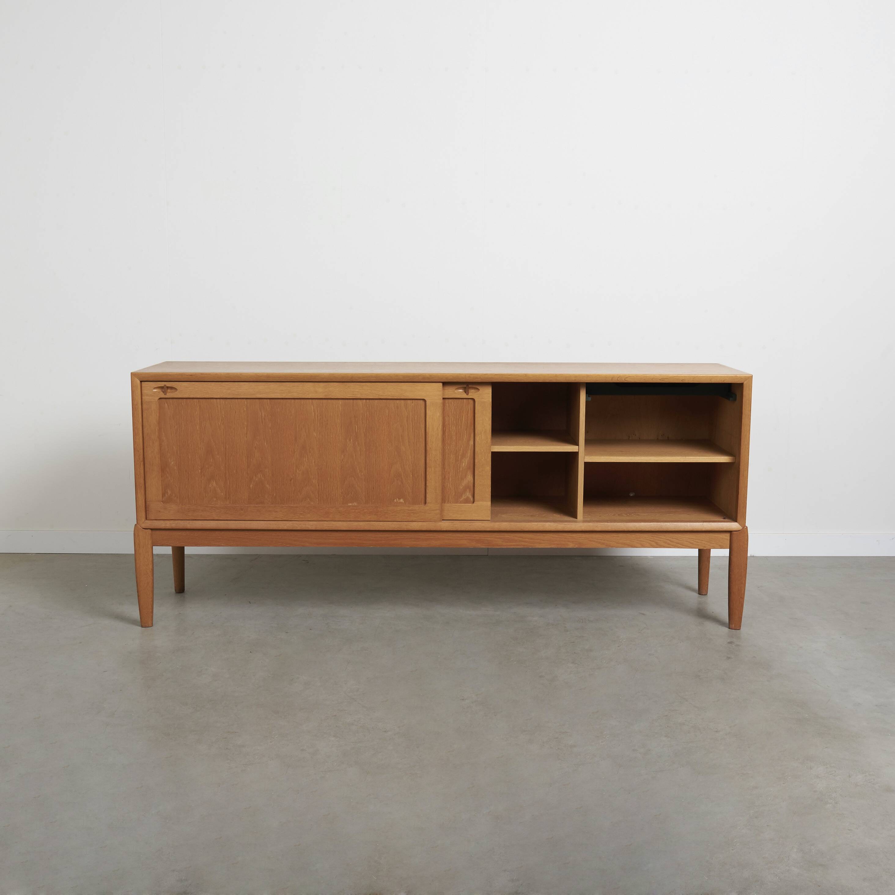 Mid century oak sideboard by Bramin, 1960s