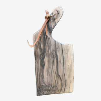 Walnut wood cutting board, handmade