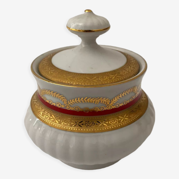 Porcelain gilded pot