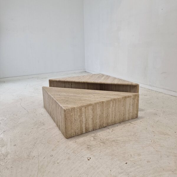 Set of Two Triangle Coffee Tables In Travertine By Up & Up, Italy 1980's