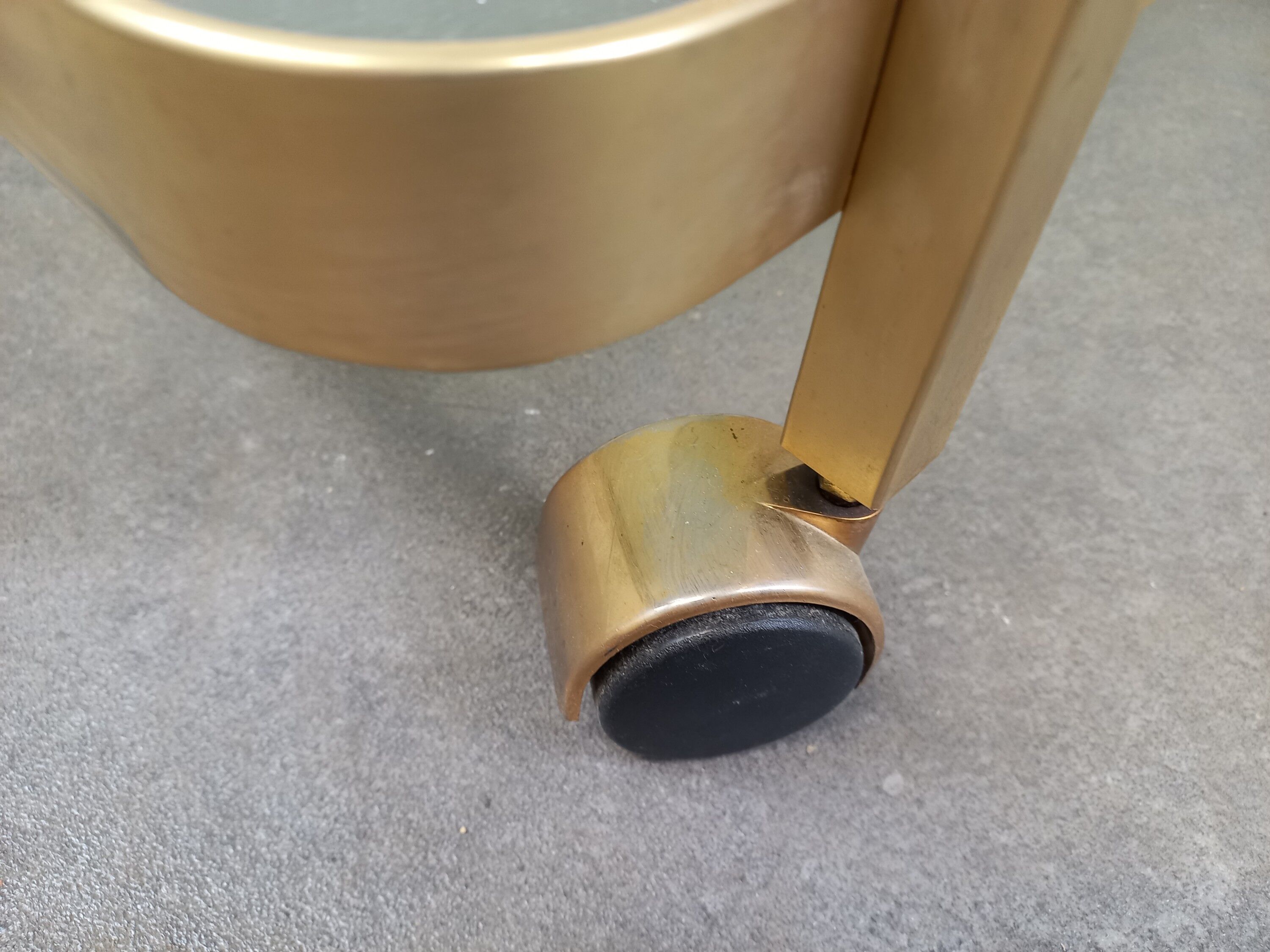 Dessert, bar on wheels 80s