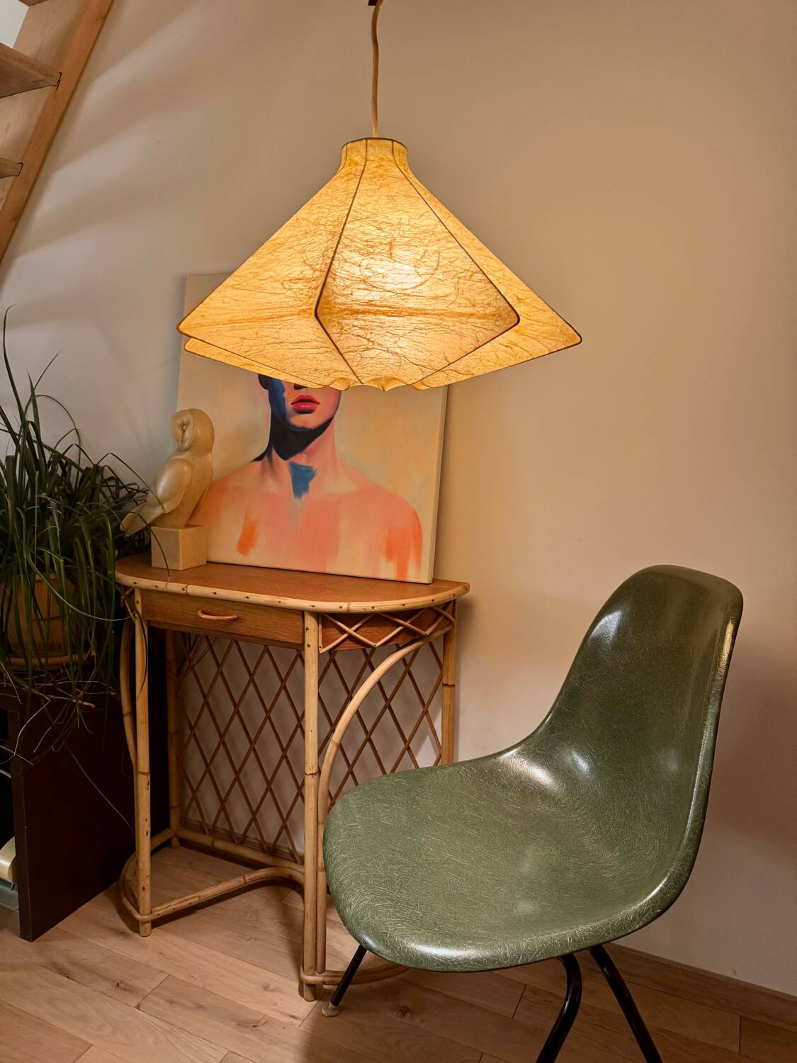 Suspension cocoon in fibreglass, 60s