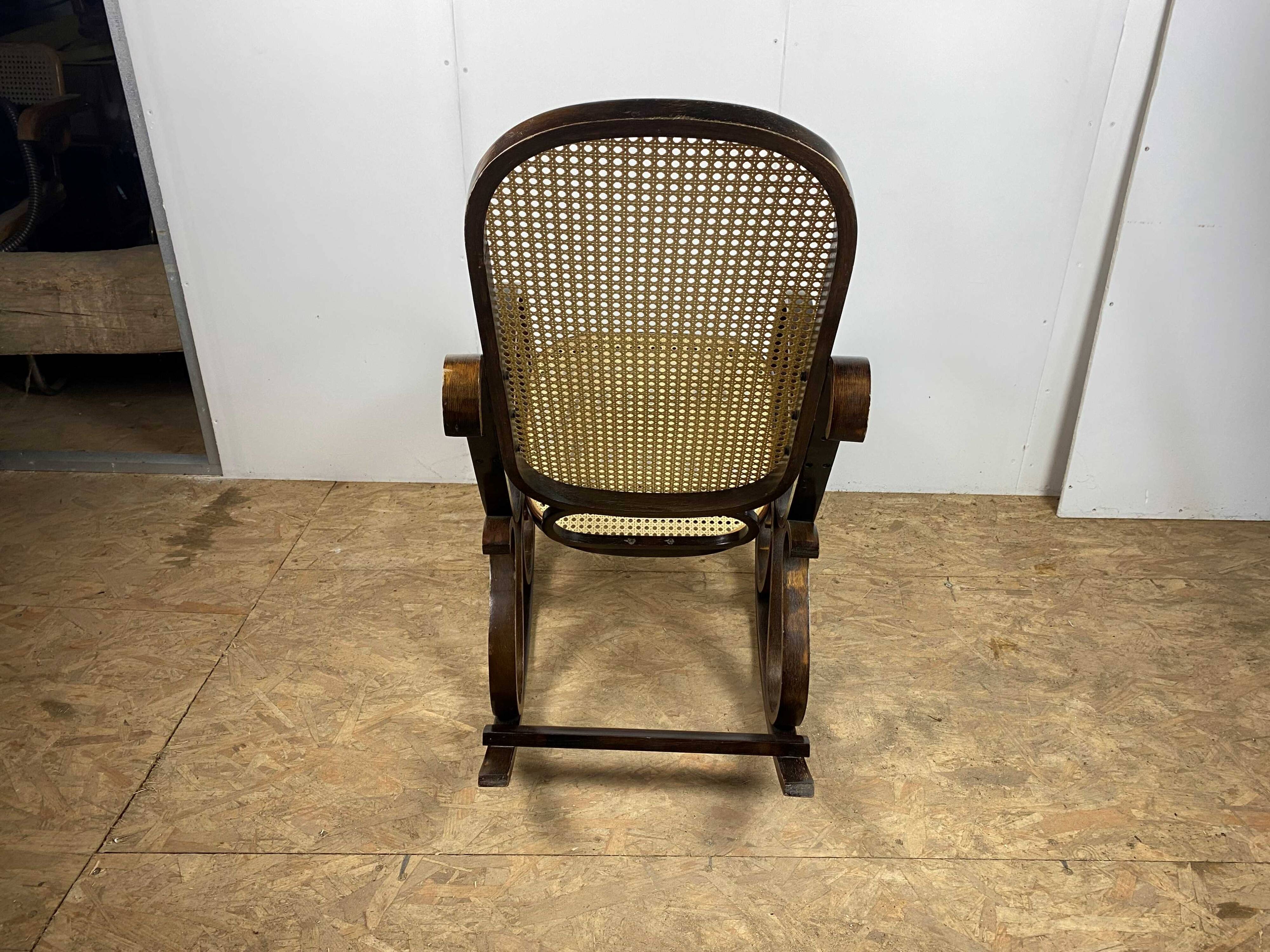 Rocking Chair in wood and canework, vintage 1970s