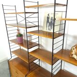 Teak WHB string modulair vrijstaand LP wandsysteem