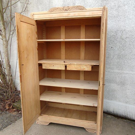 Art deco cabinet in natural wood