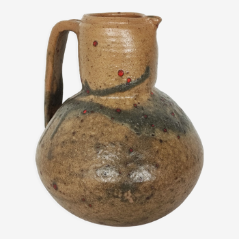Sandstone pitcher C.P Orezza